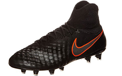 wide toe box football boots